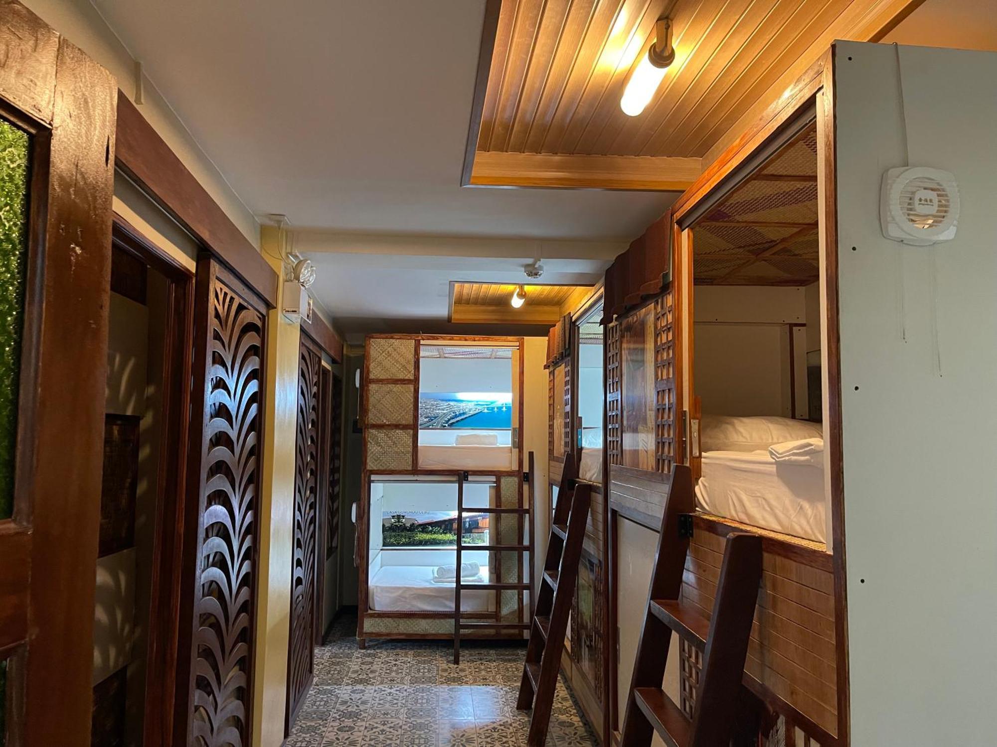 Balai Balai Capsule Hotel Cebu Екстериор снимка
